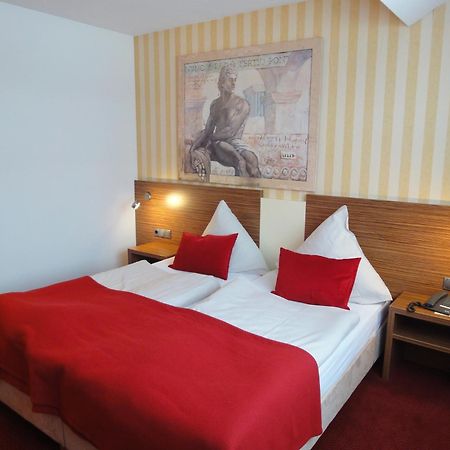 Hotel Scheidberg Wallerfangen Extérieur photo