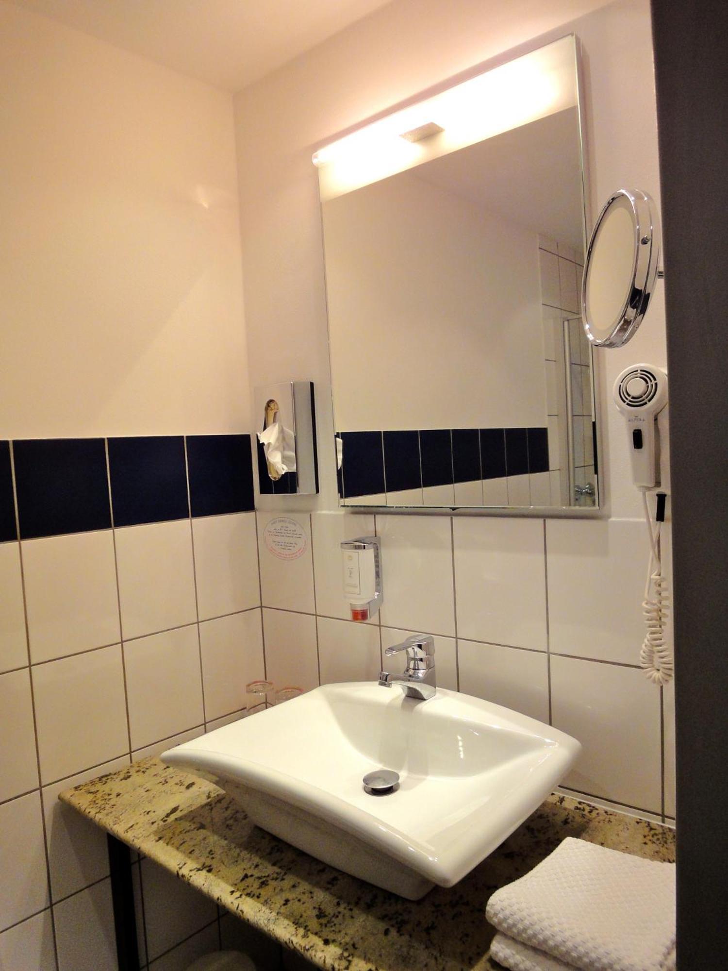 Hotel Scheidberg Wallerfangen Extérieur photo