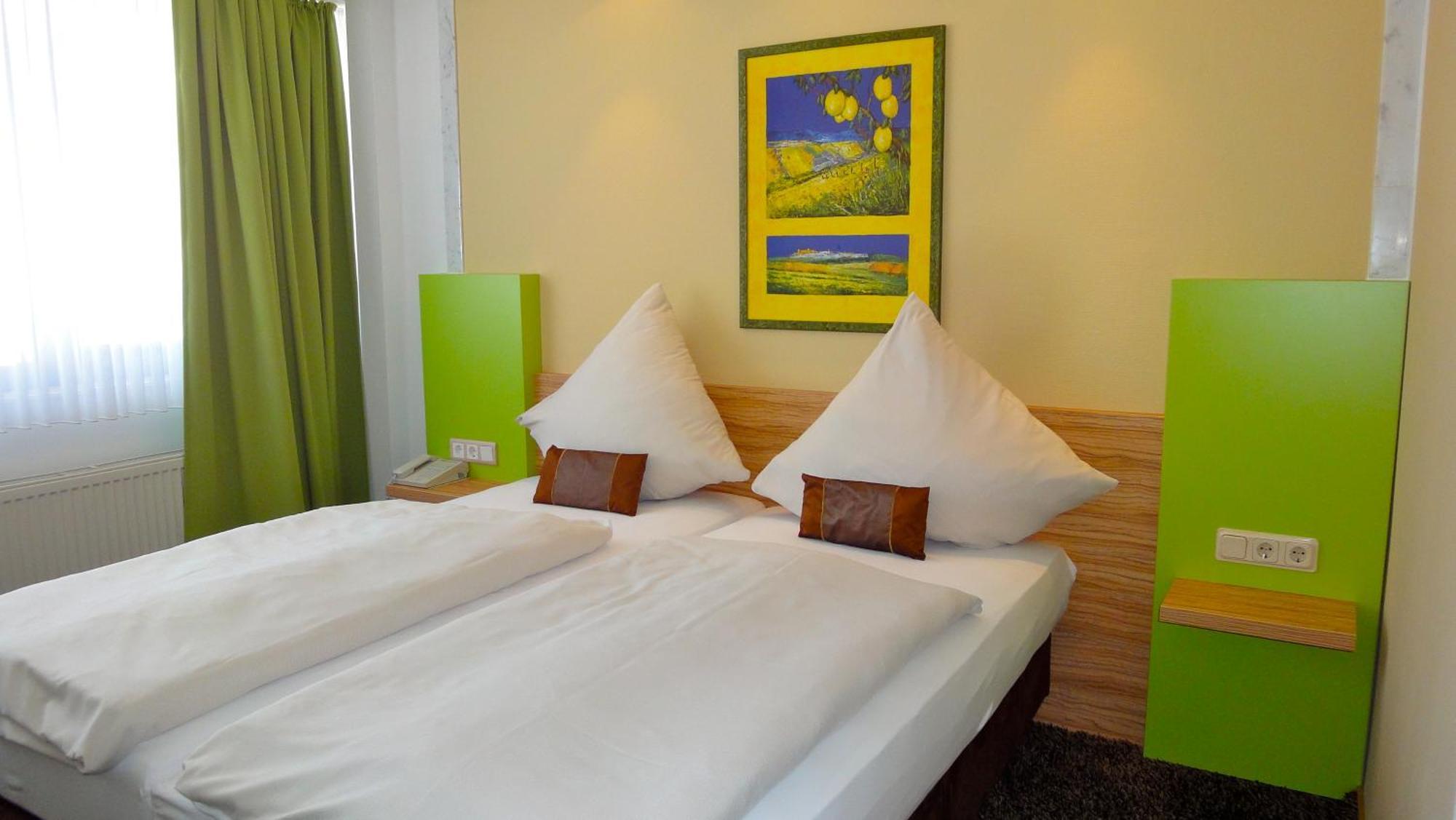 Hotel Scheidberg Wallerfangen Extérieur photo